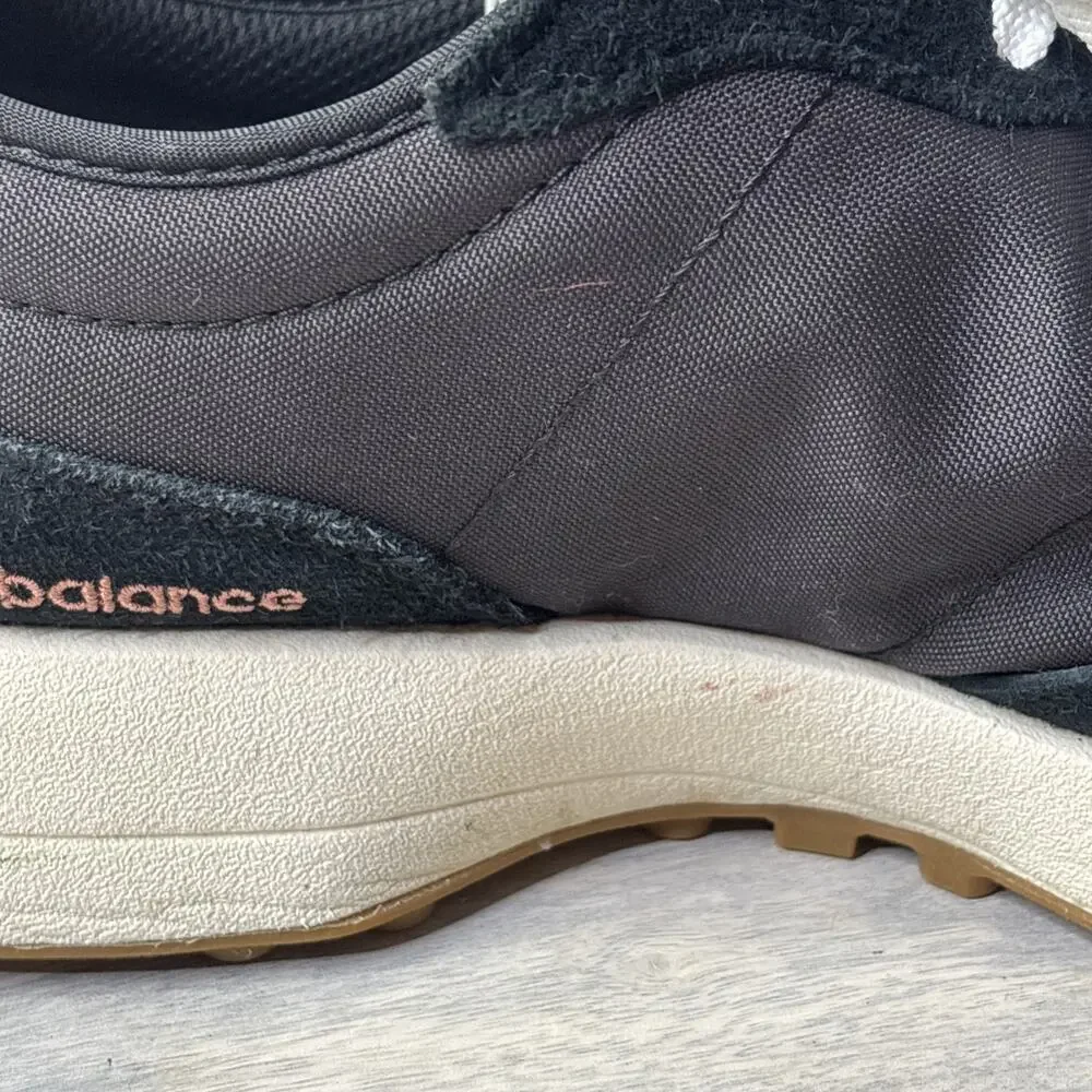 New Balance 327 Black White Retro Running Sneakers Women’s Size 8.5 - Picture 10 of 16